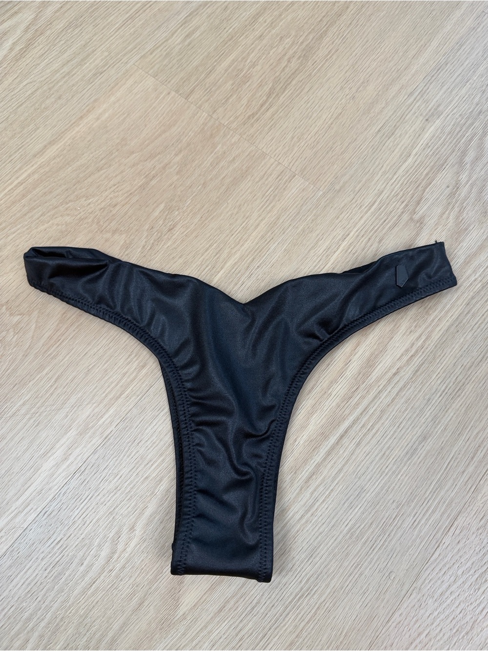 Kosiuko V Front Cheeky Bikini Bottom S
